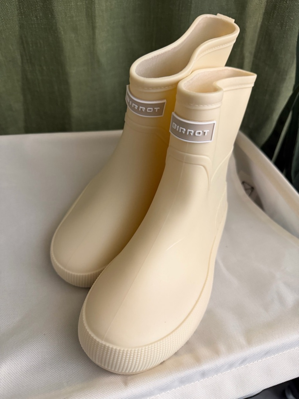 Women's Cream Waterproof Winter Rain Boots